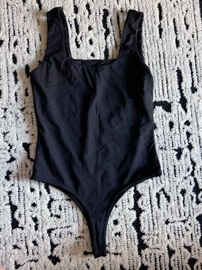 Classic Black One-Piece Square neck
